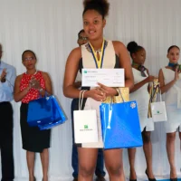 Mandy PHÉRON, lauréate du bac 2016 - mention : Très bien