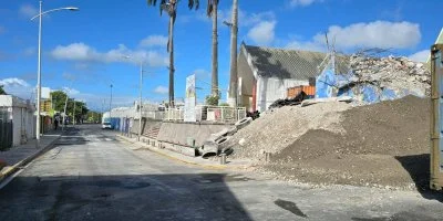 Le clocher de l'église Saint-Louis n'est plus...