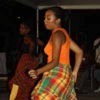 Les danseuses de KAMODJAKA