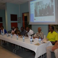 Les intervenants de la table ronde