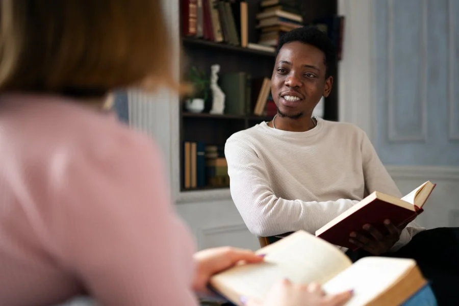 Rencontre-auteur avec Joël-Érick Moco à la Médiathèque du Gosier le 18 avril 