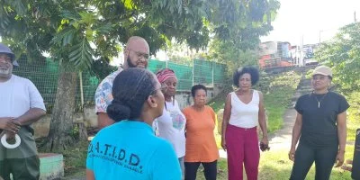 De nombreux citoyens mobilisés pour sauver la mare de Mare-Gaillard