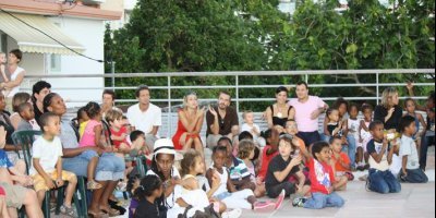 « TWA FWA BÈL KONT », un spectacle pour enfants sur l'esplanade de la Rénovation du Gosier