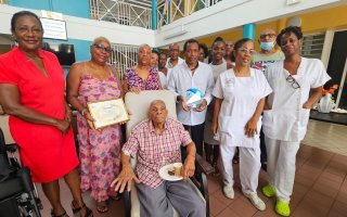 Mise à l'honneur de Florentin Lunion pour ses 103 ans