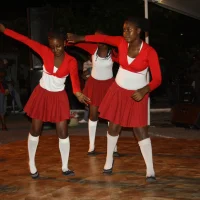 Les danseuses de KAMODJAKA