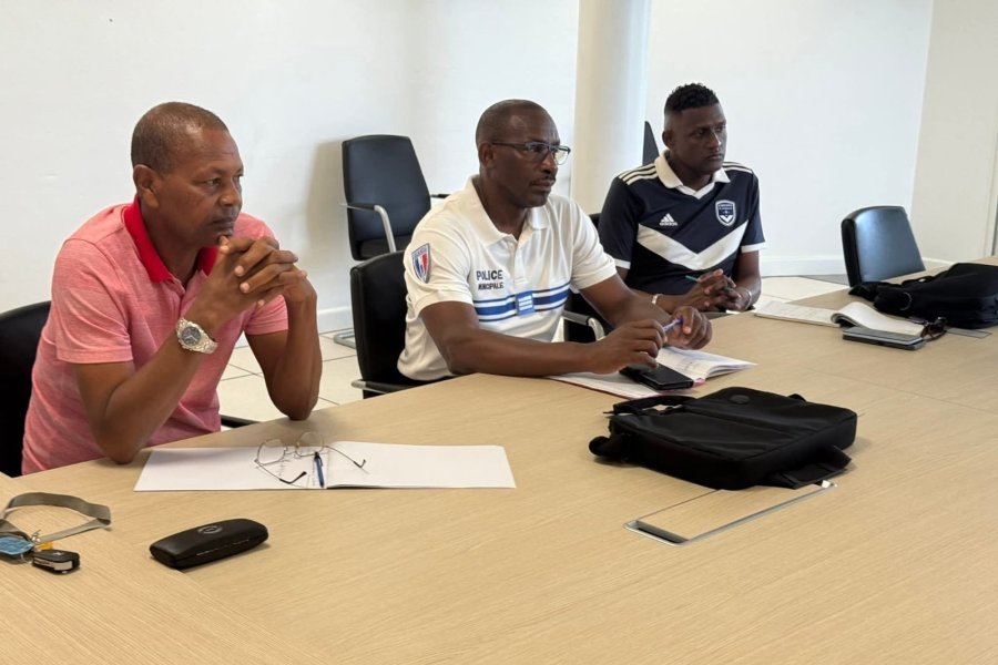 Le Chef de centre de la Police municipale du Gosier participe à une réunion de coordination avec la Police Nationale et les communes voisines