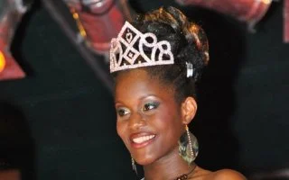 Amandine URBINO est la nouvelle ambassadrice de beauté de la Ville du Gosier