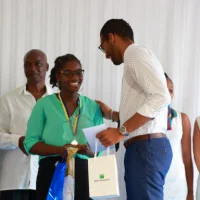 Stacy MARTIAL, lauréate du bac 2016 - mention : Très bien - Meilleurs...