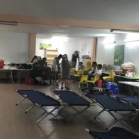 L'école Germaine Lantin, en début de soirée