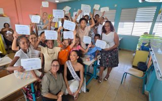 Oph&eacute;ly M&Eacute;ZINO, une rencontre avec les petits Gosi&eacute;riens