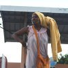 Une comédienne de la troupe Téyat a moun Grippon, faisant participer le...