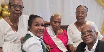 Joyeux anniversaire à Denise Jean-Jacques !