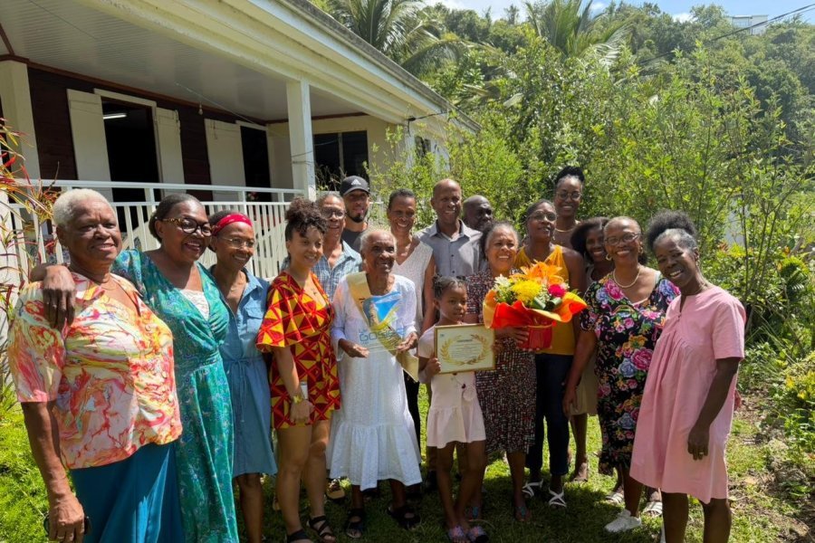 100 ans d'&eacute;nergie et de joie pour El&eacute;onore Andr&eacute;