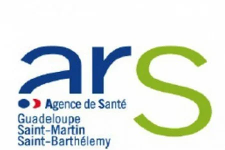 Interdiction de baignade sur le site de Grand-Baie au Gosier