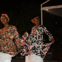 Les danseuses de KAMODJAKA